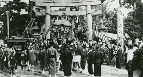 写真：海神社祭礼