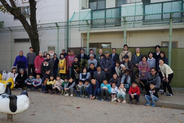 写真：真陽公園記念植樹会